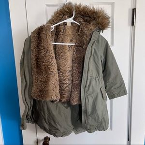 Girls Gap Hooded Parka with Fur lined detachable vest!!